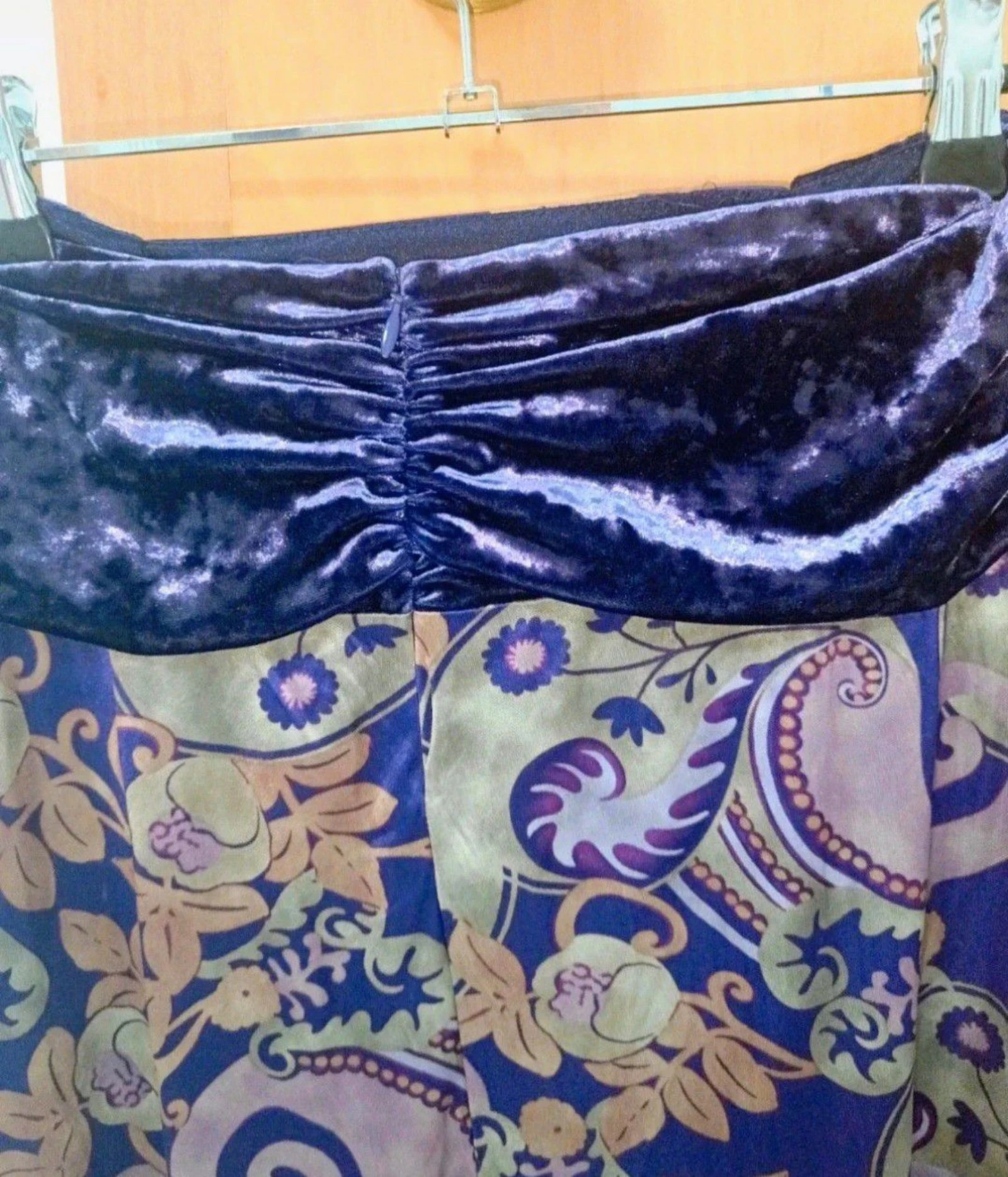 Falda vintage Mango M tacto seda cachemir y terciopelo – photo 6